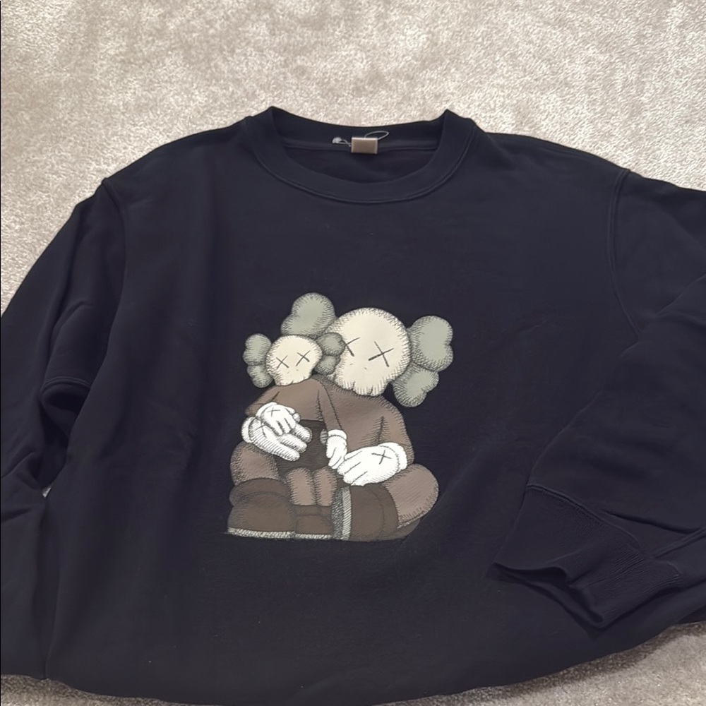 Uniqlo Kids Black KAWS limited editions Sweatshirt